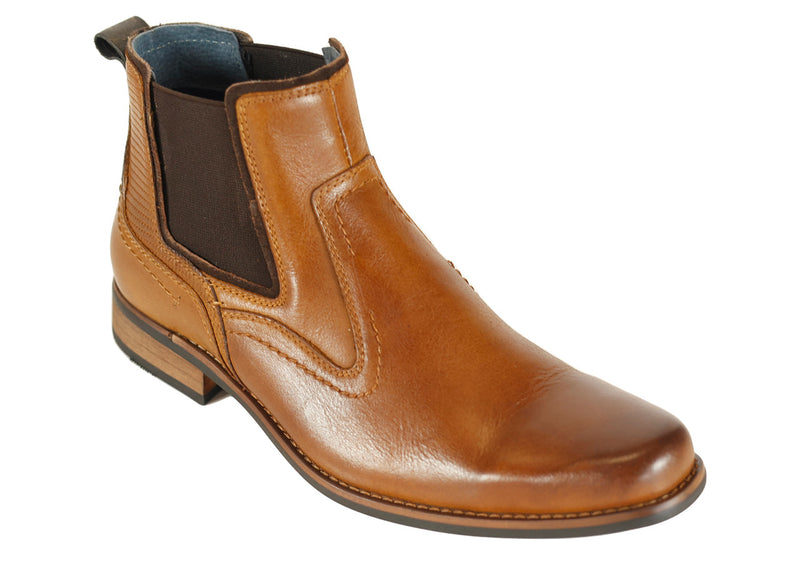 Front Edmonton Leather Boots